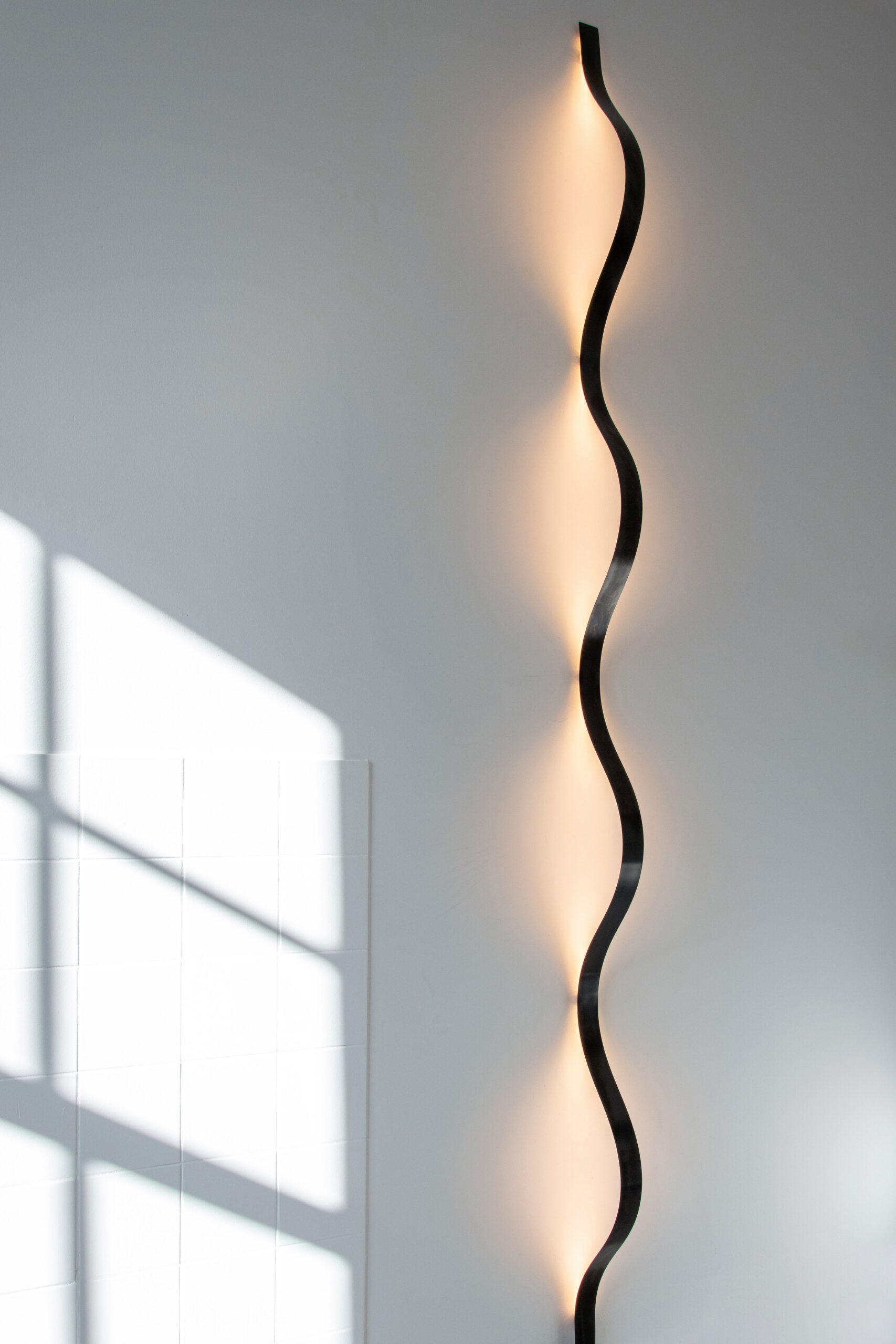 Sine Light by [ARRAY] Lighting